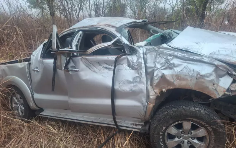 Acidente com Múltiplas Vítimas Abala Oeste da Bahia: Veículo Capota na BA-460