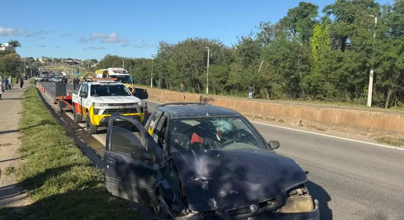 Acidente Fechou Rodovia em Salto de Pirapora: Motorista Fica Ferido e Tráfego é Interditado