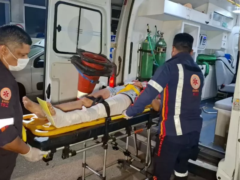 Acre: Motociclista Arremessada em Colisão Violenta com Caminhonete em Rio Branco