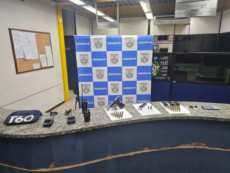 Adolescente é apreendido com arma em Barra Mansa sob suspeita de envolvimento em homicídio