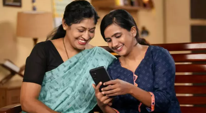 Ameaça Indiana ao WhatsApp: Conheça o Aplicativo que Promete Revolucionar a Comunicação Digital