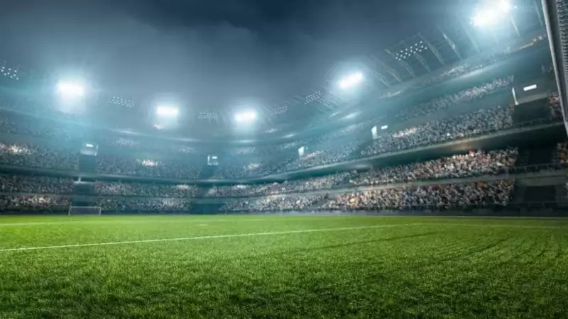 Arábia Saudita Revela Projeto de Estádio Suspenso a 350m de Altura para a Copa de 2034