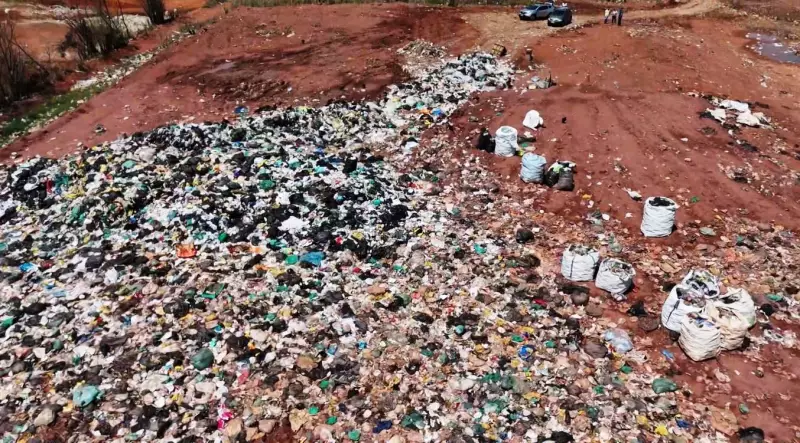 Aterro de Porto Ferreira acumula multas milionárias e Prefeitura ameaça rescindir contrato