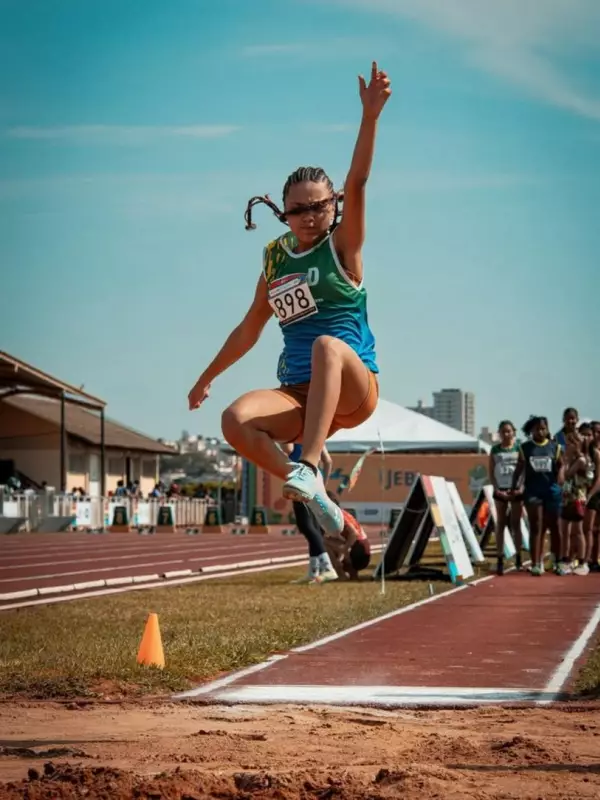 Atletas do Piauí Brilham nos Jogos Escolares Brasileiros: O Futuro do Esporte Está Aqui!
