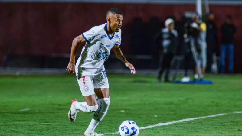 Bahia faz história com pênalti surreal: 3 finalizações no mesmo lance e consolida melhor campanha em casa