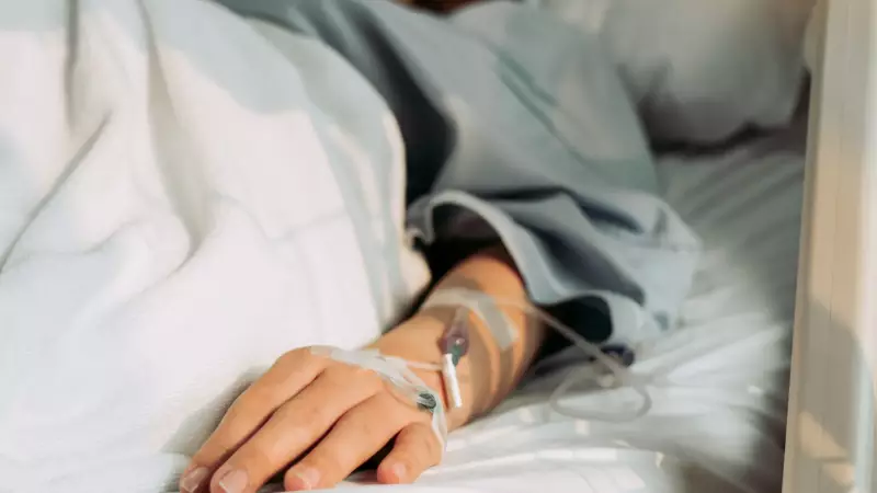 Brasil em Alerta: Infecções Resistentes a Antibióticos Disparam com Vigilância Insuficiente