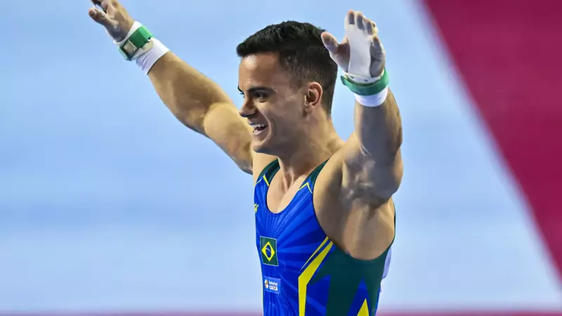 Caio Souza Busca Conselhos de Campeão Antes da Decisão nas Argolas no Mundial de Ginástica
