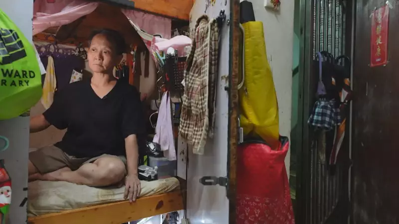 Caixões de Concreto: A Vida Claustrofóbica nos Apartamentos Minúsculos de Hong Kong
