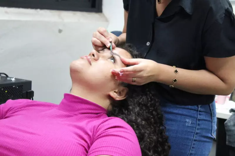 Capacitação Gratuita: Cursos de Beleza com Inscrições Abertas em Campo Grande