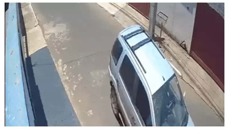 Cenas Chocantes: Motociclista Rola Três Vezes Sobre Capô de Carro em Acidente Grave no Triângulo Mineiro