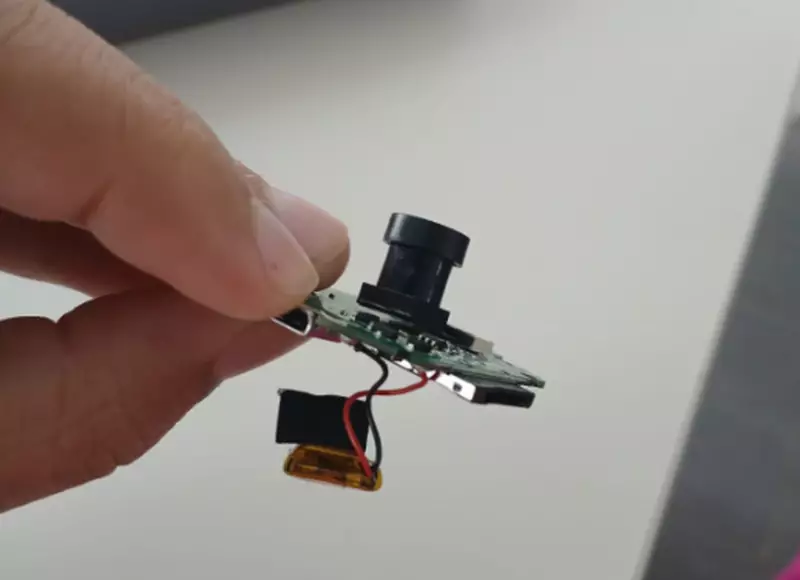 Câmera Espião é Encontrada em Banheiro de Instituto de Identificação em Pirambu: Caso Revela Grave Violação de Privacidade