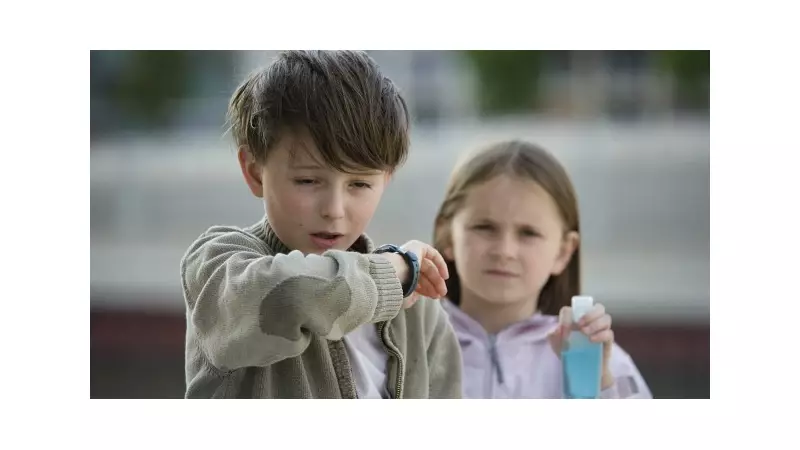 Coqueluche em Explosão: Casos disparam mais de 1300% no Brasil e alertam sobre queda na vacinação