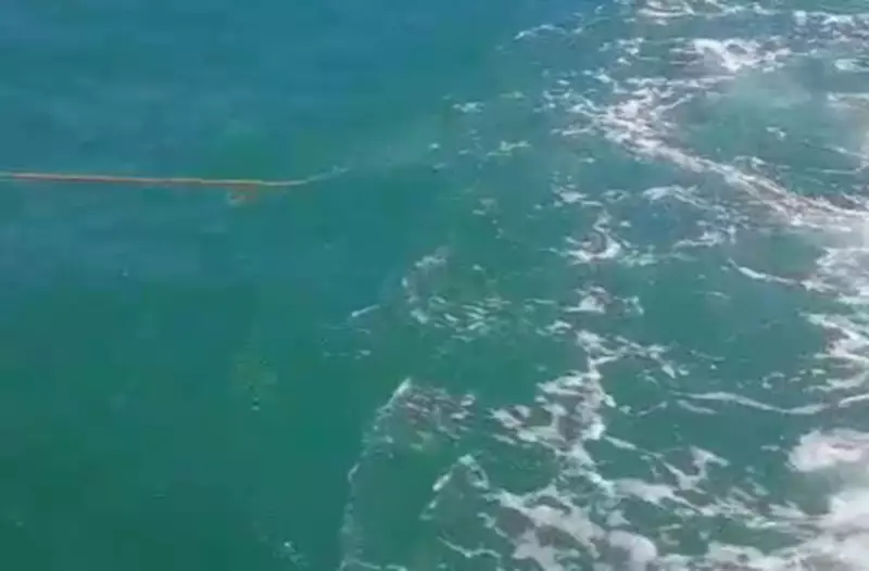 Corpo é Encontrado Flutuando no Mar de Sergipe: Mistério no Litoral