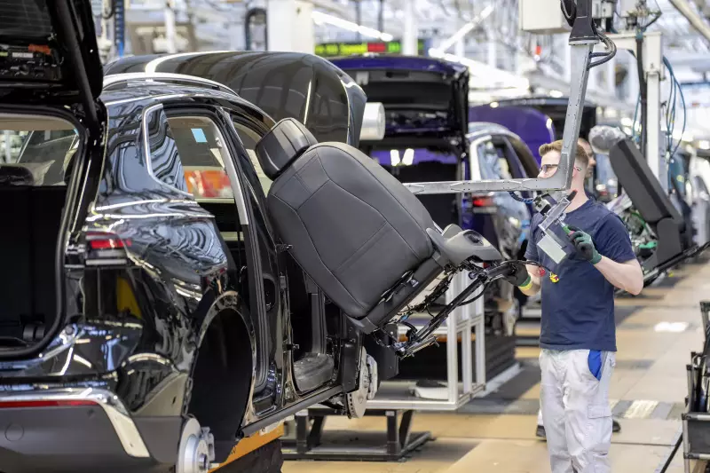 Crise de chips ameaça produção: Volkswagen alerta funcionários sobre paralisações iminentes