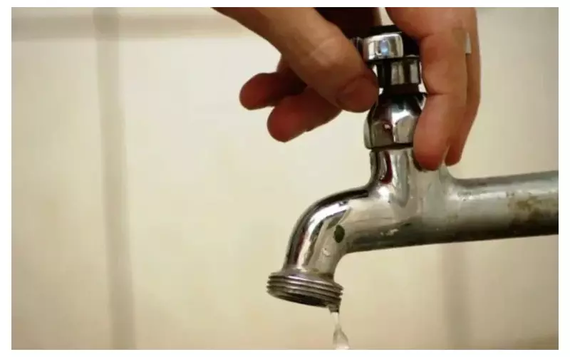 Crise Hídrica em Cruzeiro do Sul: Moradores Sofrem com Falta de Água Há Uma Semana