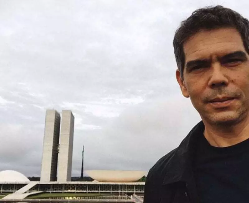 Dado Villa-Lobos e Orquestra Rock: Show Beneficente Revive Legião Urbana em Noite Histórica