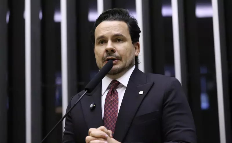 Domínio de Cidades Vira Crime Hediondo: Entenda o que Muda com a Nova Lei Aprovada pela Câmara