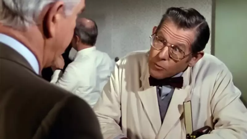 Ed Williams, ícone do rádio brasileiro e voz de 'Corra que a Polícia Vem Aí', morre aos 98 anos