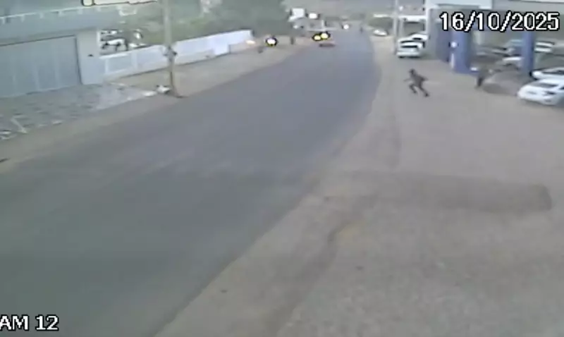 Empresário sofre atentado a tiros em São Miguel do Gostoso; perseguição é registrada em vídeo