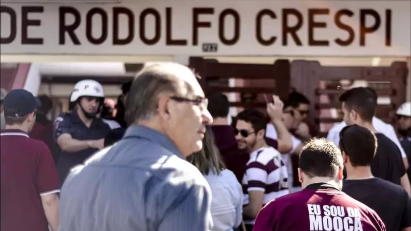 Escândalo Milionário Abala Estádio do Gol Mais Bonito de Pelé: Polícia Investiga Desvio de Recursos