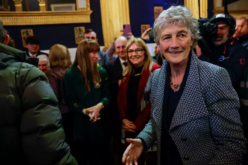 Esquerda Conquista a Irlanda: Candidata Tem Vitória Histórica nas Eleições Presidenciais