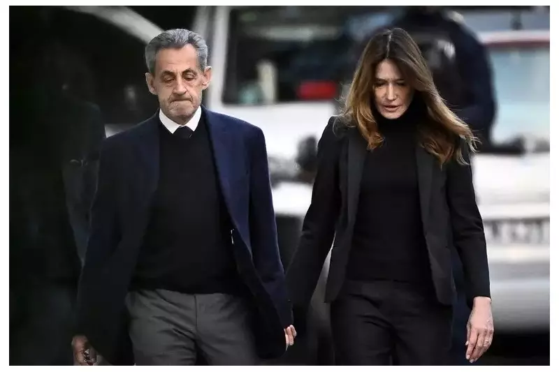 Ex-presidente francês Nicolas Sarkozy é preso para cumprir pena de 5 anos por conspiração