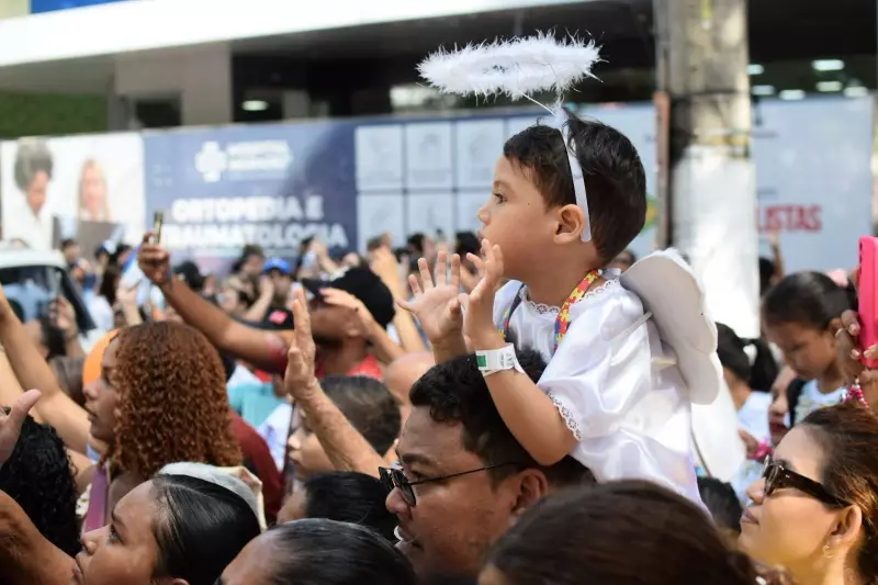 Fé que Encanta: Círio de Nazaré Celebra a Romaria das Crianças em Belém com Emoção e Tradição