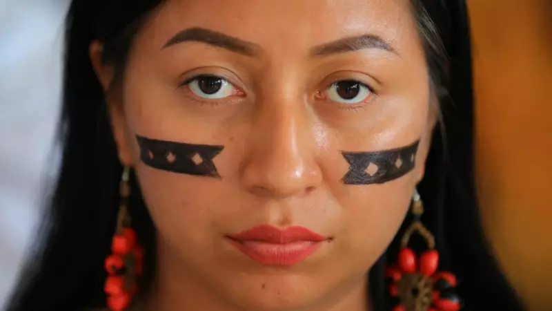 Flotilha Ecologista Cruza Oceanos para Denunciar Devastação Florestal no Brasil