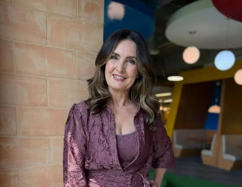 Fátima Bernardes retorna ao Jornal Nacional em polêmica campanha da JBS