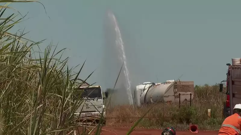 Furto em Oleoduto Faz Gasolina Jorrar no Interior de SP: Polícia Investiga Quadrilha Especializada