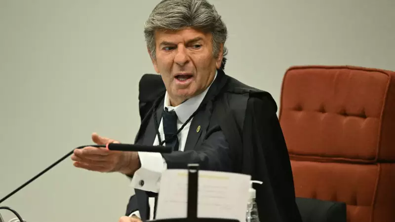 Fux Abandona Plenário do STF Durante Críticas Explosivas de Gilmar Mendes à Lava Jato