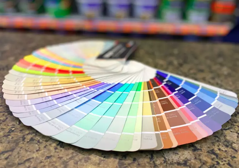 Guia Definitivo: Como Escolher a Tinta Perfeita para Cada Canto da Sua Casa