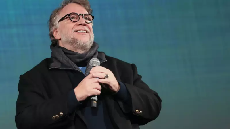 Guillermo del Toro Declara Guerra à IA: 'Prefiro Morrer do que Usar Inteligência Artificial nos Meus Filmes'