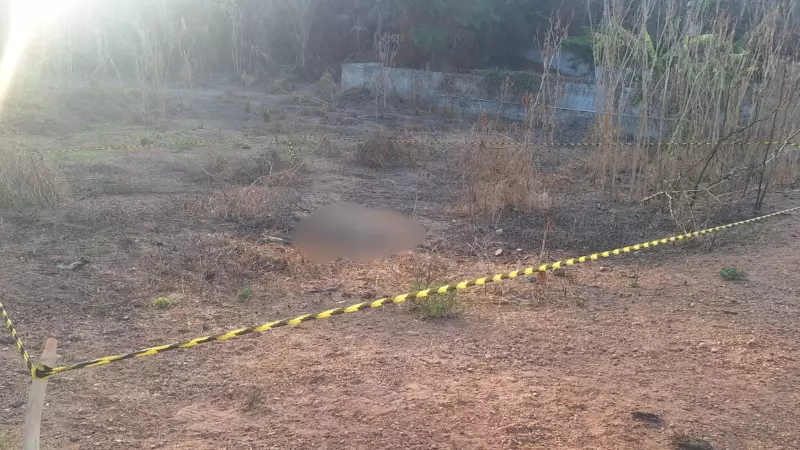 Homem é Encontrado Morto em Terreno Baldio na Zona Norte de Teresina: Caso Sob Investigação