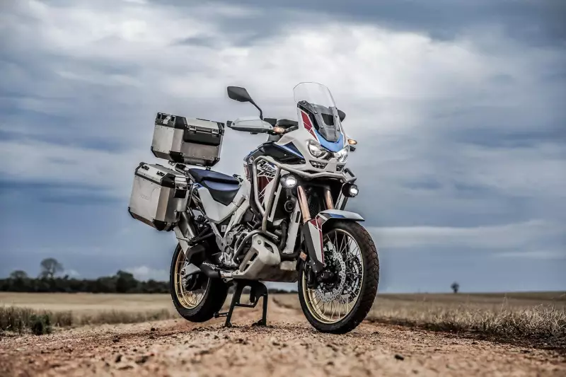 Honda convoca recall emergencial: falha elétrica em motos pode causar perda total de iluminação