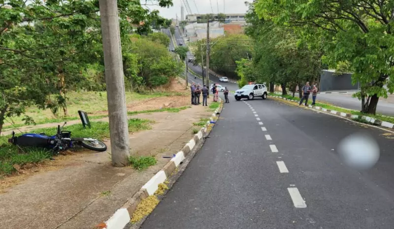 Idoso de 79 anos morre atropelado por moto em Presidente Prudente; acidente foi registrado por câmera de segurança