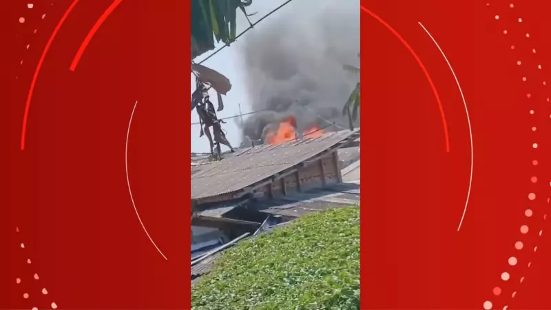 Incêndio de grandes proporções atinge região da Baixada Paraense em Macapá | Bombeiros em ação