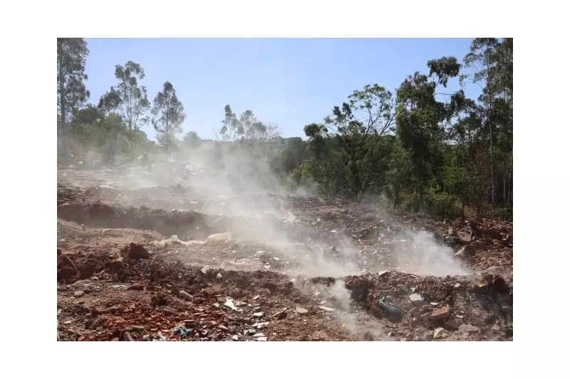 Incêndio em depósito de lixo força suspensão das aulas do SESI em Presidente Prudente