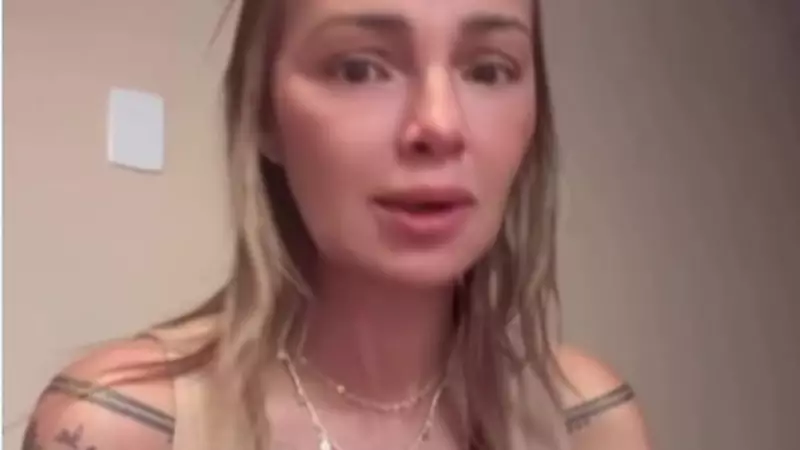 Influenciadora 'Esquerdogata' é presa após ofender policiais em Ribeirão Preto: entenda o caso