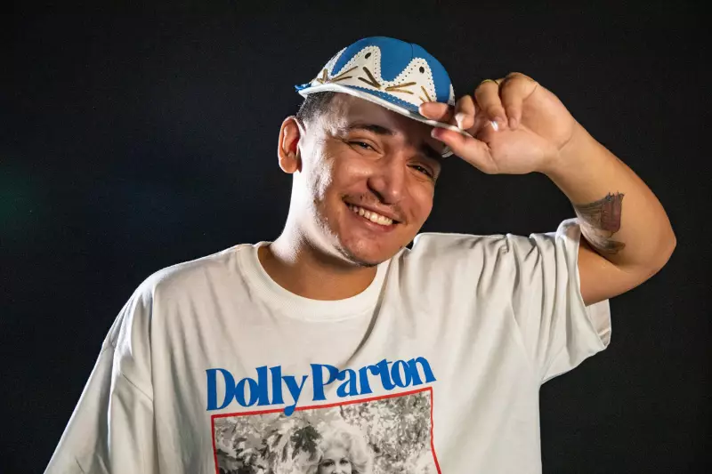 João Gomes: Do Anonimato ao Estrelato - A Trajetória do Cantor que Conquistou o Brasil