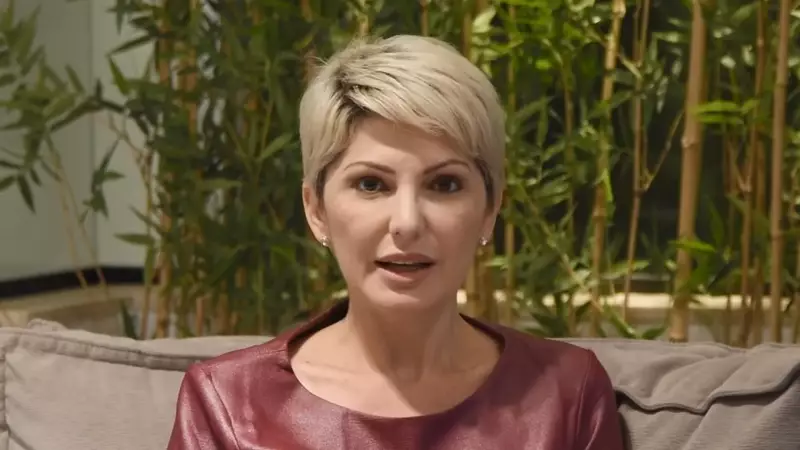 Justiça dá prazo de 30 dias para Antonia Fontenelle retornar ao Brasil e cumprir serviços comunitários