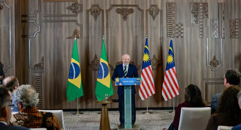 Lula admite erro em declaração sobre candidatura: 'Foi um lapso, não tenho voto na Indonésia'