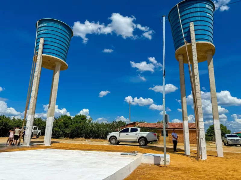 Mais de 400 famílias de Dirceu Arcoverde recebem abastecimento de água através do IDEPI