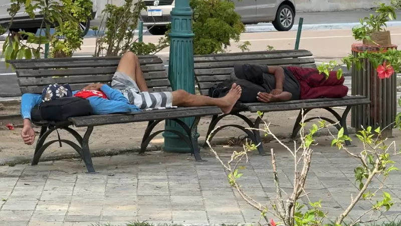 Manaus 356 Anos: Obras Renovam Centro Histórico, Mas Desigualdade Permanece nas Ruas