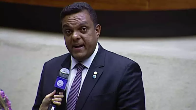 Megaoperação no Rio: Deputados exigem investigação federal sobre possível abuso policial