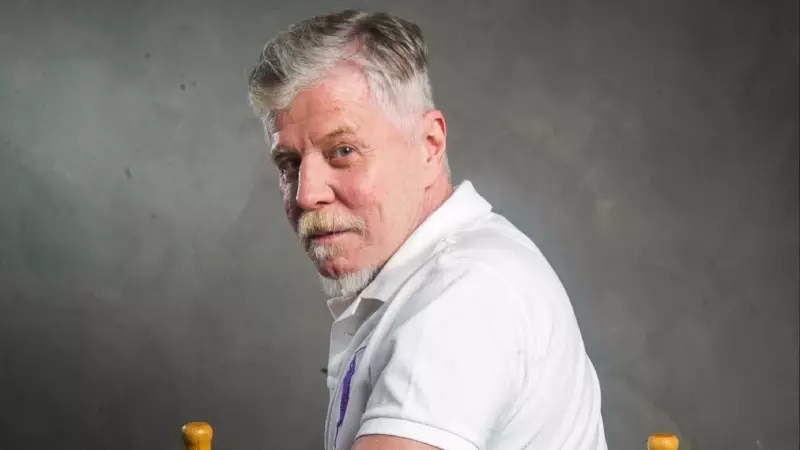 Miguel Falabella se pronuncia sobre polêmica com Mateus Solano e uso de celular nos teatros