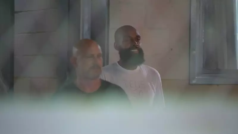 Nego Di transforma experiência no cárcere em espetáculo teatral no RS: 'Diário de um Ex-Detento'