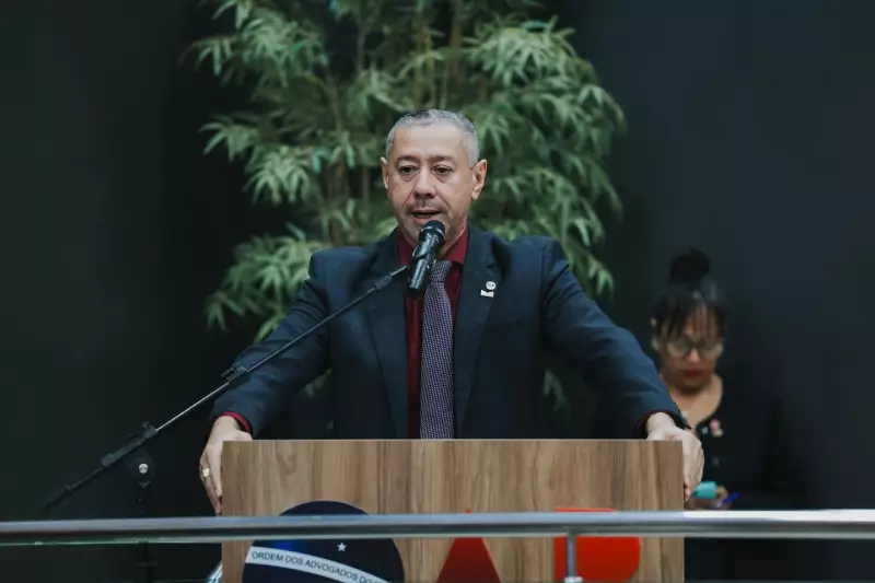 OAB em Crise: Conselho Federal adia julgamento que pode cassar presidente de Roraima acusado de ser servidor fantasma