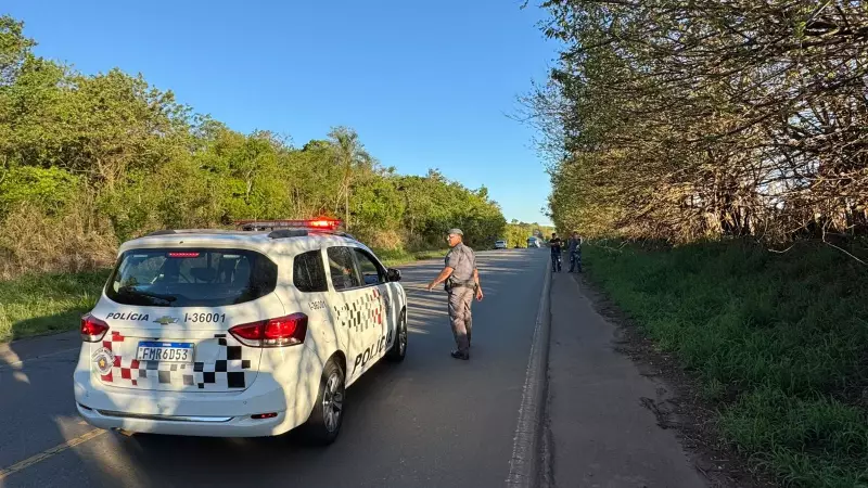 Operação Policial Interdita Rodovia entre Limeira e Cordeirópolis: Tráfego Paralisado por Ação de Combate ao Crime
