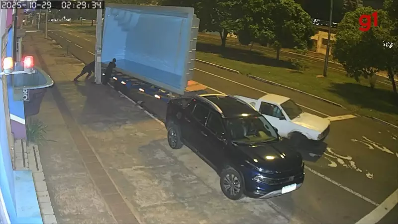 Ousadia no asfalto: Criminosos roubam piscina inteira de avenida movimentada em Campo Grande